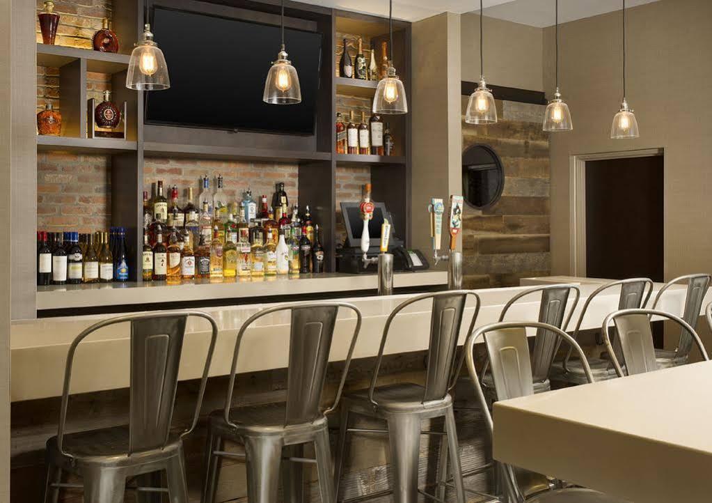 Four Points By Sheraton York Εξωτερικό φωτογραφία